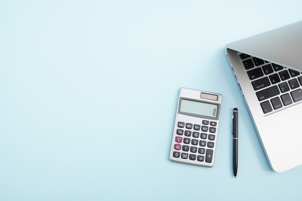 Законное затягивание сроков рассмотрения дел в Александрове