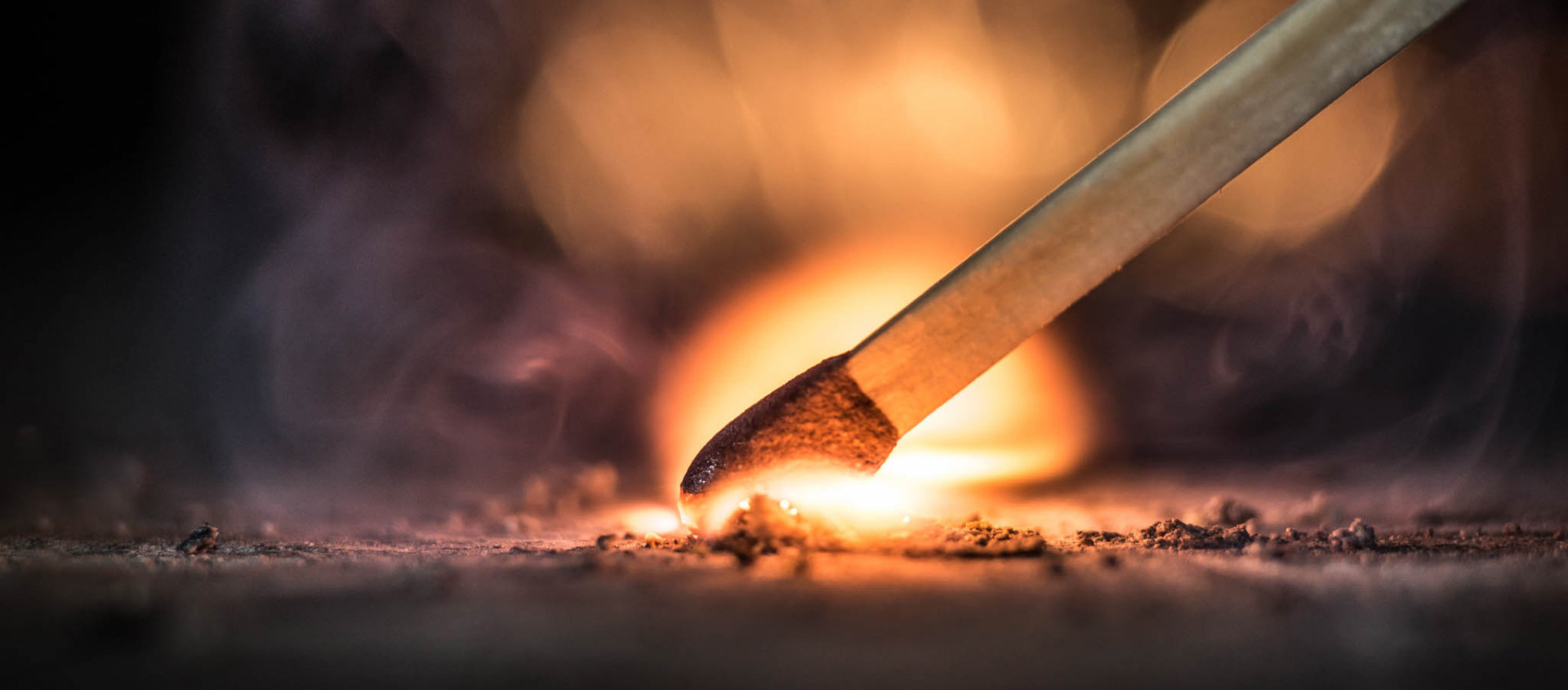 Возмещение ущерба при пожаре в Александрове. Цены от 10000₽.